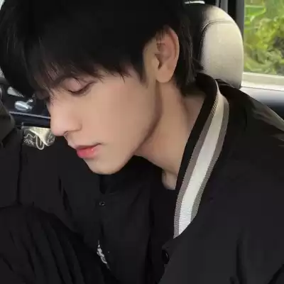 段绮玉